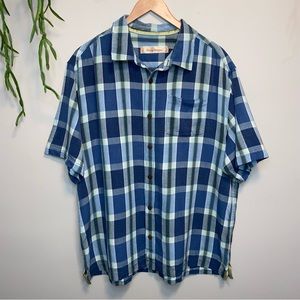 Tommy Bahama 100% Pure Silk Plaid Short Sleeve Button down shirt
